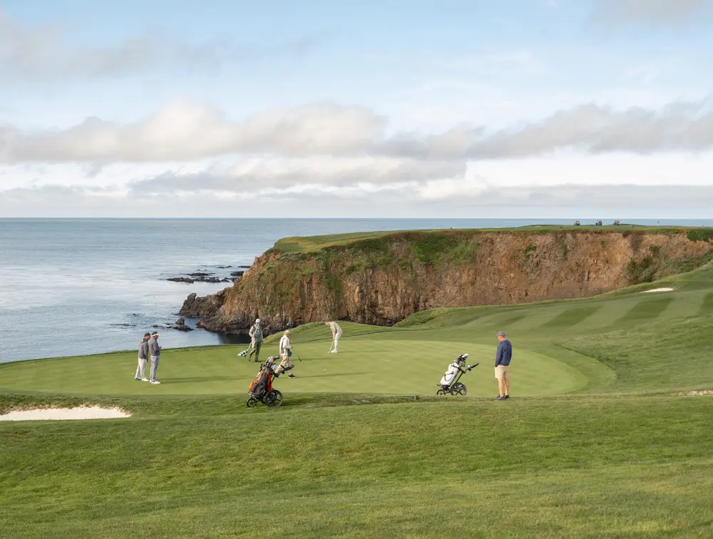 Bucket-list golf photography on the Monterey Peninsula by Manny Espinoza